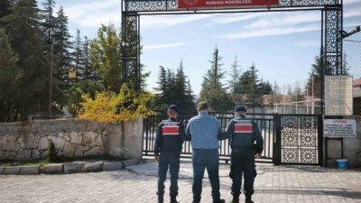 Afyonkarahisar’da jandarma ekiplerince son bir hafta içerisinde yapılan denetimlerde çeşitli