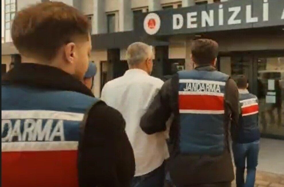 Denizli’nin Çivril ilçesinde yürütülen bilgilendirme ve önleme çalışmaları sonucunda, jandarma