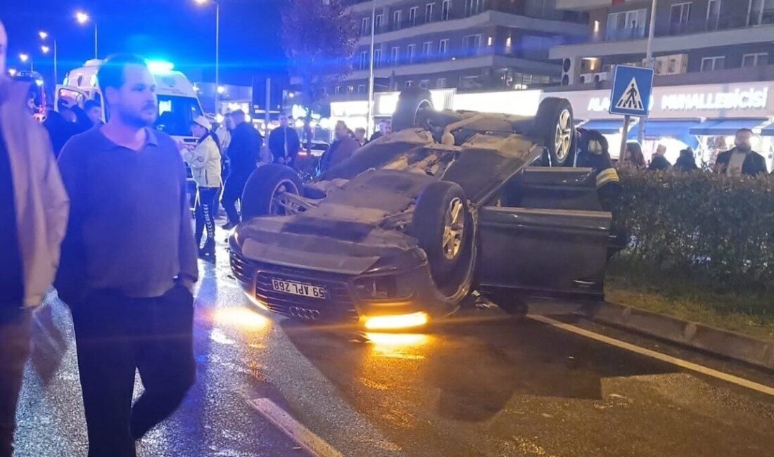 Tekirdağ’ın Çorlu ilçesinde bir otomobille çarpışan araç takla attı. Kazada