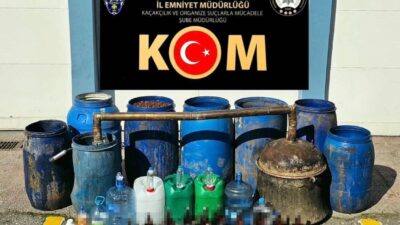 Çorum’da polis ekipleri tarafından gerçekleştirilen operasyonda bin 80 litre fermente