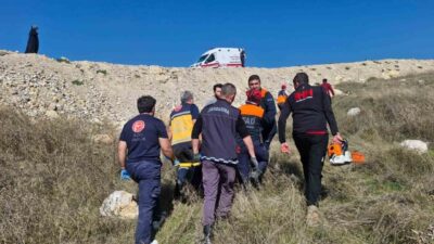 Çorum’da kaybolan 78 yaşındaki Alzheimer hastası, ekipler tarafından dere yatağında