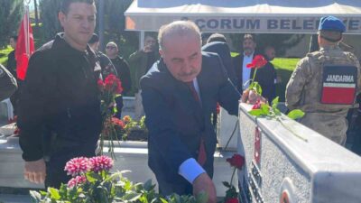 Çorum’da, 29 Ekim Cumhuriyet Bayramı’nın anısına şehitler dualarla yad edildi.