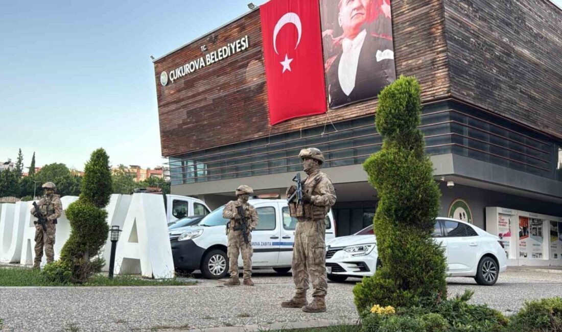 Adana’da jandarma ekipleri, Çukurova Belediyesi’ne karşı bir operasyon başlattı. Güvenlik