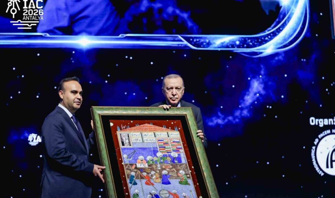 Cumhurbaşkanı Recep Tayyip Erdoğan, Antalya’da düzenlenen 77. Uluslararası Uzay Kongresi’nin
