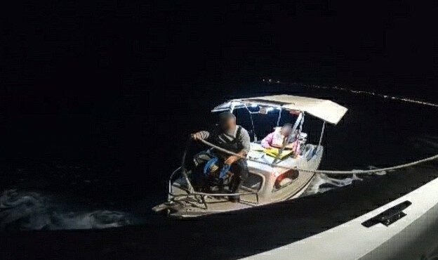 Didim ilçesinde meydana gelen bir olayda, motor arızası nedeniyle sürüklenen