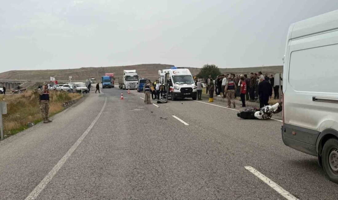 Bismil ilçesinde minibüs ile motosikletin çarpışması sonucu 14 yaşındaki bir