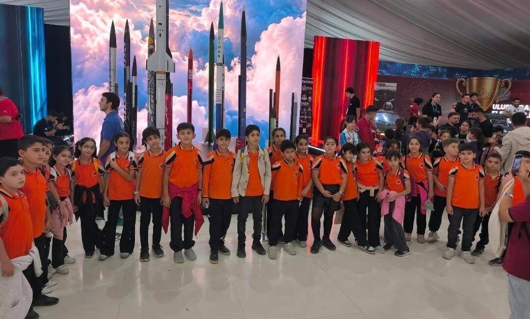 Çermik ilçesindeki öğrenciler, Şanlıurfa’da düzenlenen TEKNOFEST Fuarı’nı ziyaret etti. Çermik