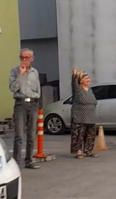 Edirne’de iddiaya göre trafikte makas atarak ilerleyen bir araç, polislerin