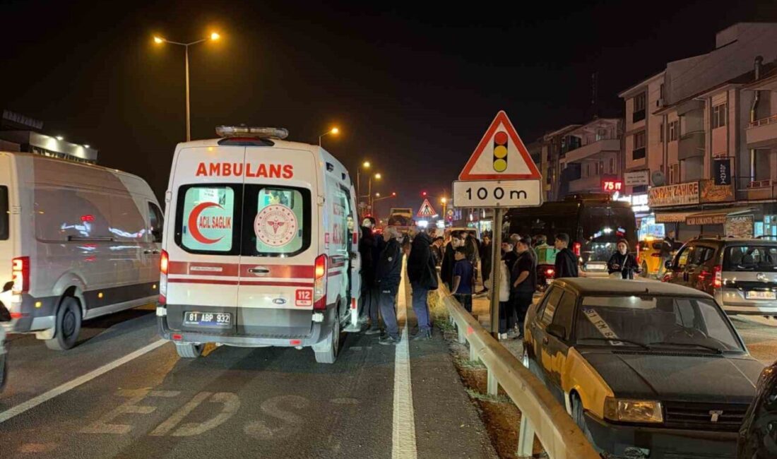 Düzce’de bir motosiklet ile bir otomobilin çarpışması sonucu meydana gelen