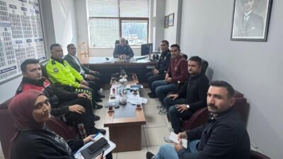 Düzce İl Emniyet Müdürü İbrahim Ergüder, Asayiş Şube Müdürlüğü personeli