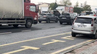 E-5 Karayolu’nda meydana gelen bir kaza, kaygan yolda seyreden bir