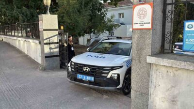 Edirne Sosyal Bilimler Lisesi’nde gerçekleştirilen bir deney sırasında yayılan koku,