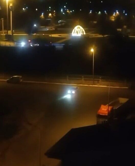Elazığ’da bulunan Kırklar Mahallesi’nde, sürücüsü ve aracın plakası belirlenemeyen bir