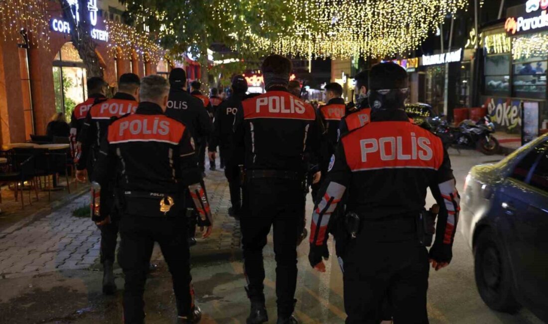 Elazığ’da polis ekipleri, öğrencilerin sıkça bulunduğu bölgeleri denetledi. Kentteki Emniyet