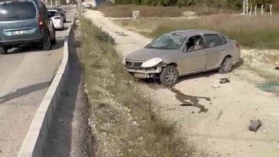 Elazığ’da otomobilin araziye uçması sonucu meydana gelen trafik kazasında 1