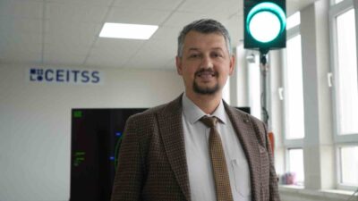 Elektrikli araçlardaki kamera, mikrofon, sensör ve internet bağlantıları, araçların veri