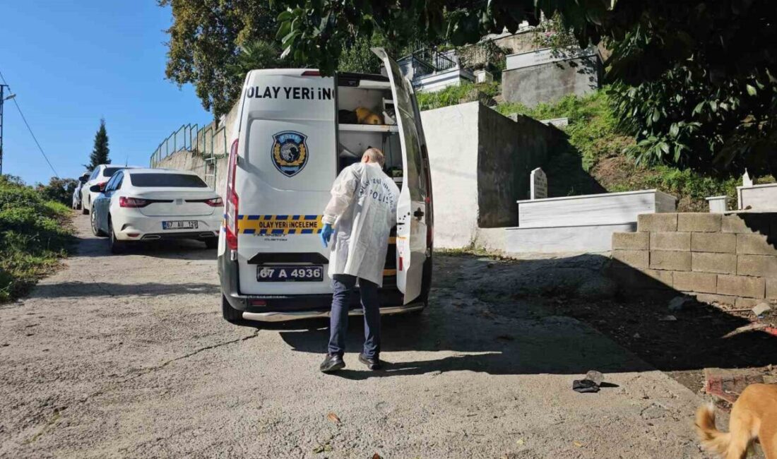 Zonguldak’ın Kozlu ilçesinde emekli bir polis memurunun cesedi mezarlıkta bulundu.