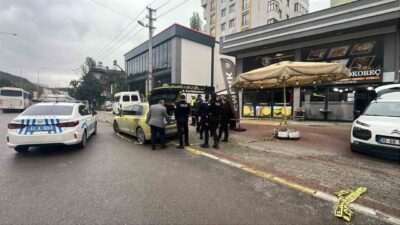 Kocaeli’nin Gebze ilçesinde emlak ofisinde çıkan silahlı kavgada 1 kişi