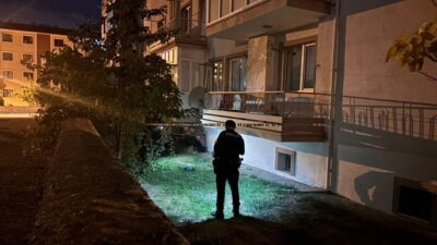 Erzincan’da 77 yaşındaki bir kadın, yaşamını yitirdiği hastaneye kaldırıldıktan sonra,