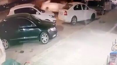 Erzurum’un Aziziye ilçesinde direksiyonu kilitlenen aracın neden olduğu kazanın görüntüleri