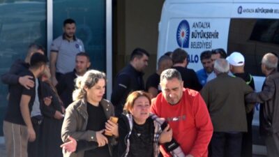 Antalya’nın Manavgat ilçesinde düzenlenen masterlar futbol turnuvası için Gaziantep’ten gelen