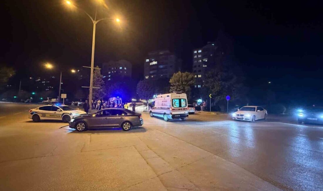 Eskişehir’de Vişnelik Mahallesi Atatürk Bulvarı üzerindeki bir kavşakta meydana gelen