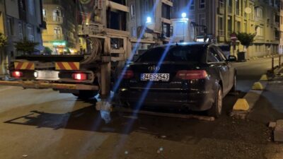 Eskişehir’de kent genelinde hatalı parklanmalara karşı denetimlerini sürdüren Trafik Denetleme