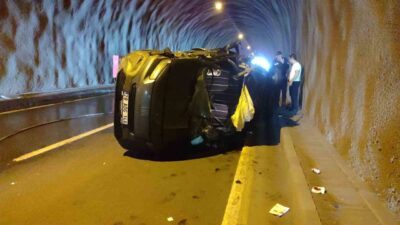 Eynesil ilçesindeki bir tünelde meydana gelen trafik kazasında hafif ticari