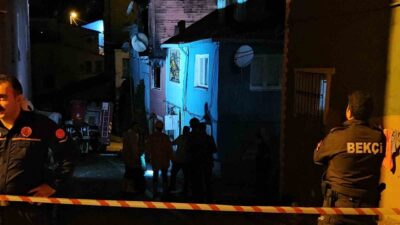 Fatih’te akşam saatlerinde çıkan yangın, itfaiye ekipleri tarafından kontrol altına
