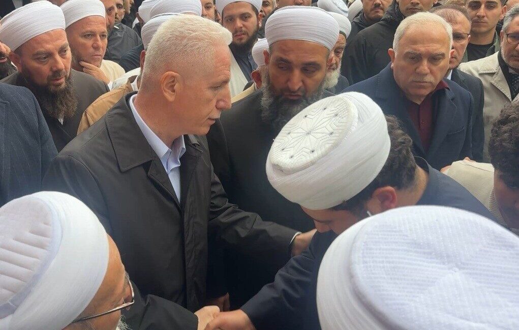 Fatih ilçesinde dün meydana gelen şiddetli yağmurda elektrik akımına kapılarak