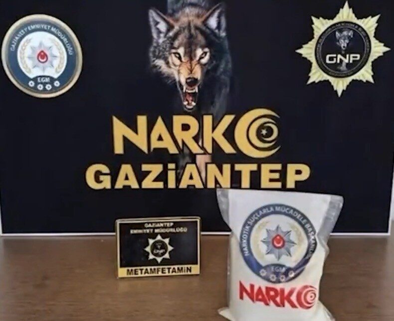 Gaziantep’te, İl Emniyet Müdürlüğü Narkotik Suçlarla Mücadele Şube Müdürlüğü ekipleri