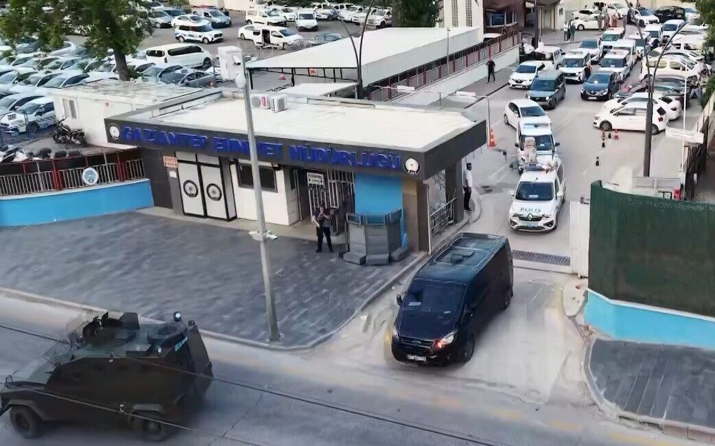 Gaziantep’te, İl Emniyet Müdürlüğü Asayiş Şube Müdürlüğü ekipleri tarafından çeşitli