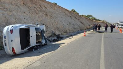 Gaziantep’in Nizip ilçesinde meydana gelen trafik kazasında, bir motosiklet sürücüsü