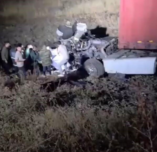 Gaziantep’in İslahiye ilçesinde meydana gelen trafik kazasında, yağış nedeniyle kayganlaşan