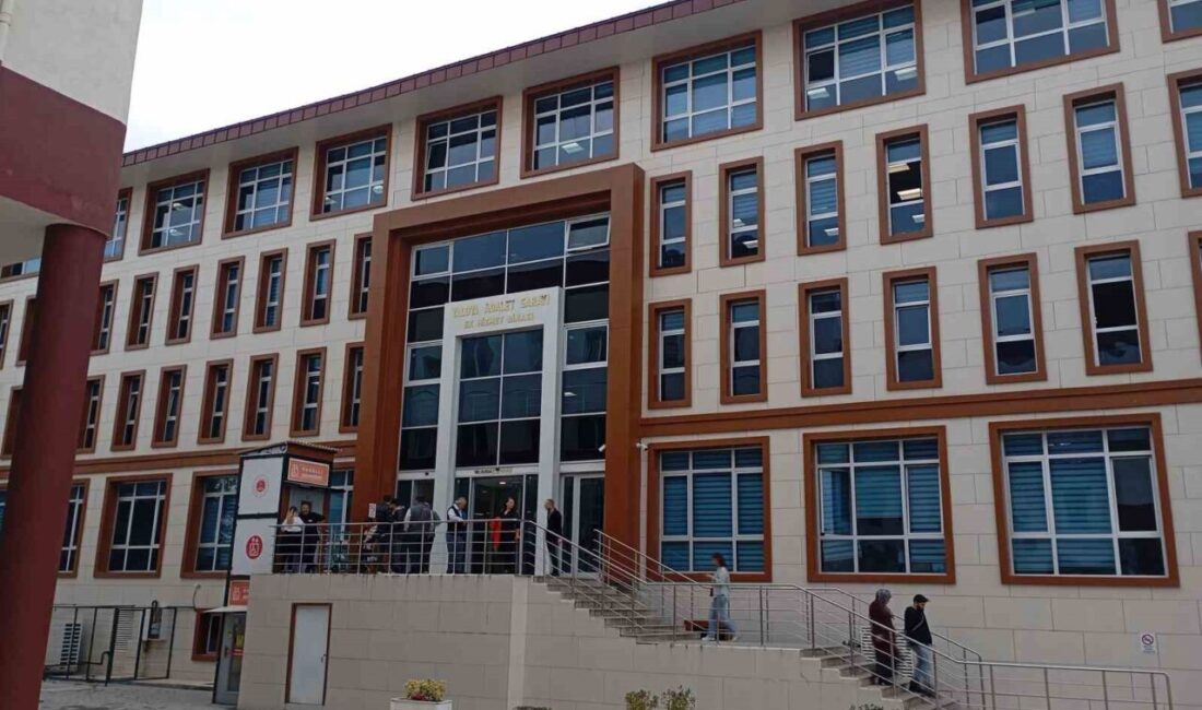 Yalova’da ünlü şarkıcı Güllü’nün ölümüyle ilgili dava süreci devam ediyor.