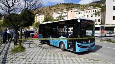Gümüşhane’de meydana gelen bir trafik kazasında, Bağlarbaşı Mahallesi Kazım Karabekir