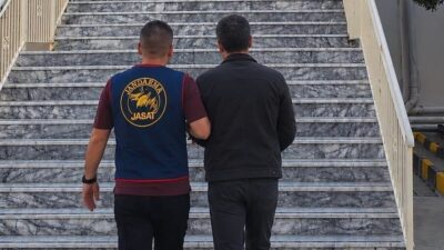 Aydın’ın Söke ilçesinde, hakaret suçu nedeniyle aranan ve 12 yıl