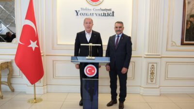 Türkiye Büyük Millet Meclisi (TBMM) Milli Savunma Komisyonu Başkanı ve