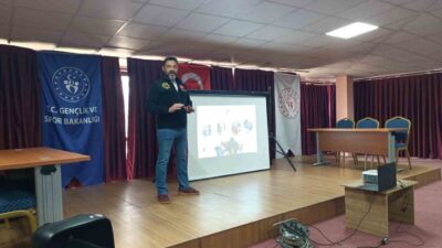 Konya’nın Hüyük ilçesinde, uyuşturucu ve madde bağımlılığıyla mücadelede ailelerin rolüne
