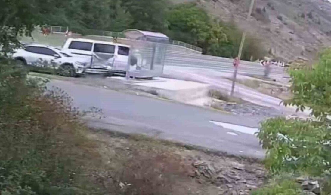 Gümüşhane’de meydana gelen trafik kazasında 4 kişi yaralandı. Kazaya ait