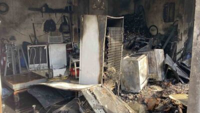 Kocaeli’nde, yangın çıkan bir depo iş yerinde hızla büyüyerek çevreye