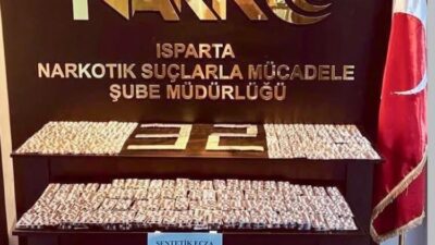 Isparta’da gerçekleştirilen uyuşturucu operasyonunda polis ekipleri tarafından 5 bin 656