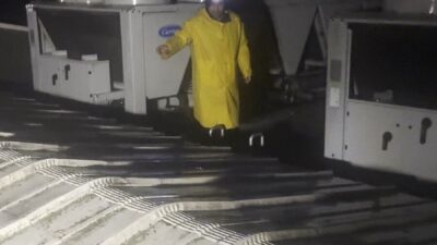 İstanbul Kemerburgaz’da, Mithatpaşa Mahallesi İstanbul Caddesi’nde meydana gelen şiddetli yağmur