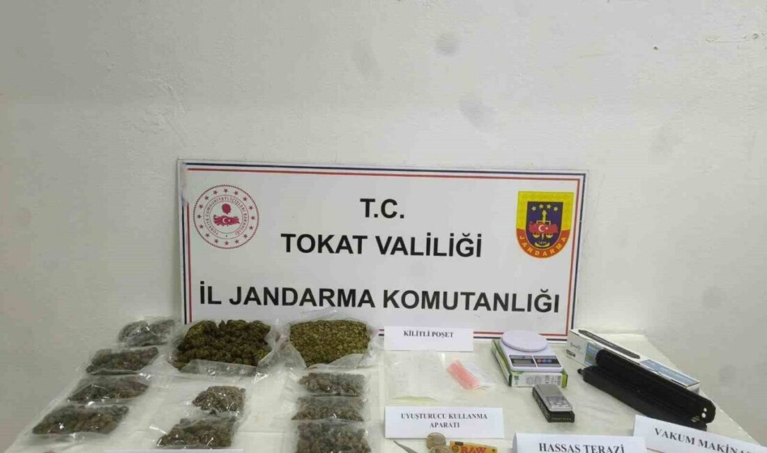 Erbaa ilçesindeki jandarma ekipleri tarafından gerçekleştirilen operasyonda 1 kilo 780