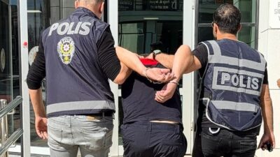 Seferihisar İlçesi’nde meydana gelen olayda, itfaiye personeli, iddiaya göre eski