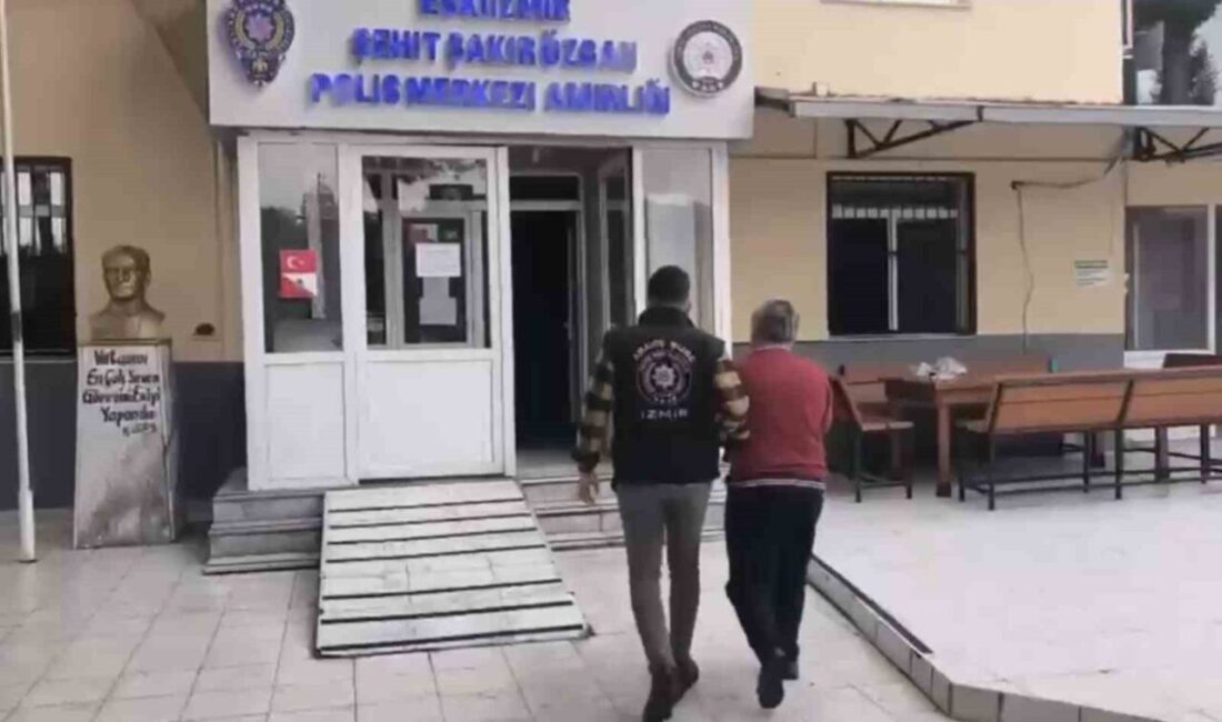 İzmir Emniyet Müdürlüğü, il genelinde gerçekleştirilen eş zamanlı şafak operasyonunda,