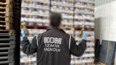 İzmir’in Buca ilçesinde polis tarafından gerçekleştirilen operasyonda, piyasa değeri yaklaşık