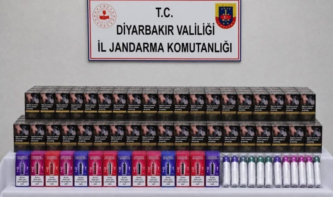 Diyarbakır’da jandarma ekiplerince yapılan çalışmalarda gümrük kaçağı çok sayıda ürün