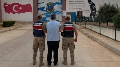 Gaziantep’te jandarma ekiplerinin gerçekleştirdiği operasyonda FETÖ/PDY terör örgütüne mensup oldukları