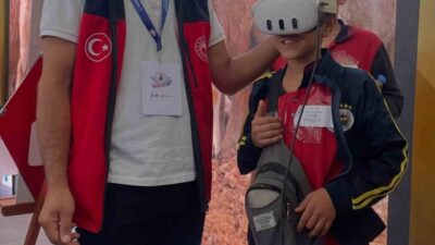 Ardahan’ın nadir doğal varlıklarından biri olan Kafkas arısı, TEKNOFEST kapsamında